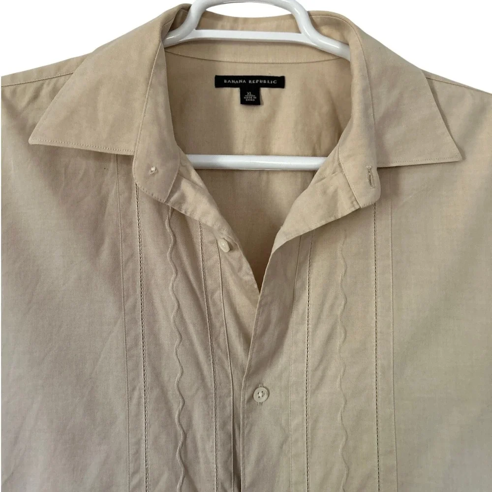 Vintage Banana Republic Y2K Resort Pintuck Camp Shirt XL 100% Cotton 2003 Cabana